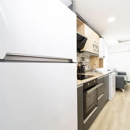 Charming Flat 15 Min Walking Distance To Beach In Muratpasa, Antalya *